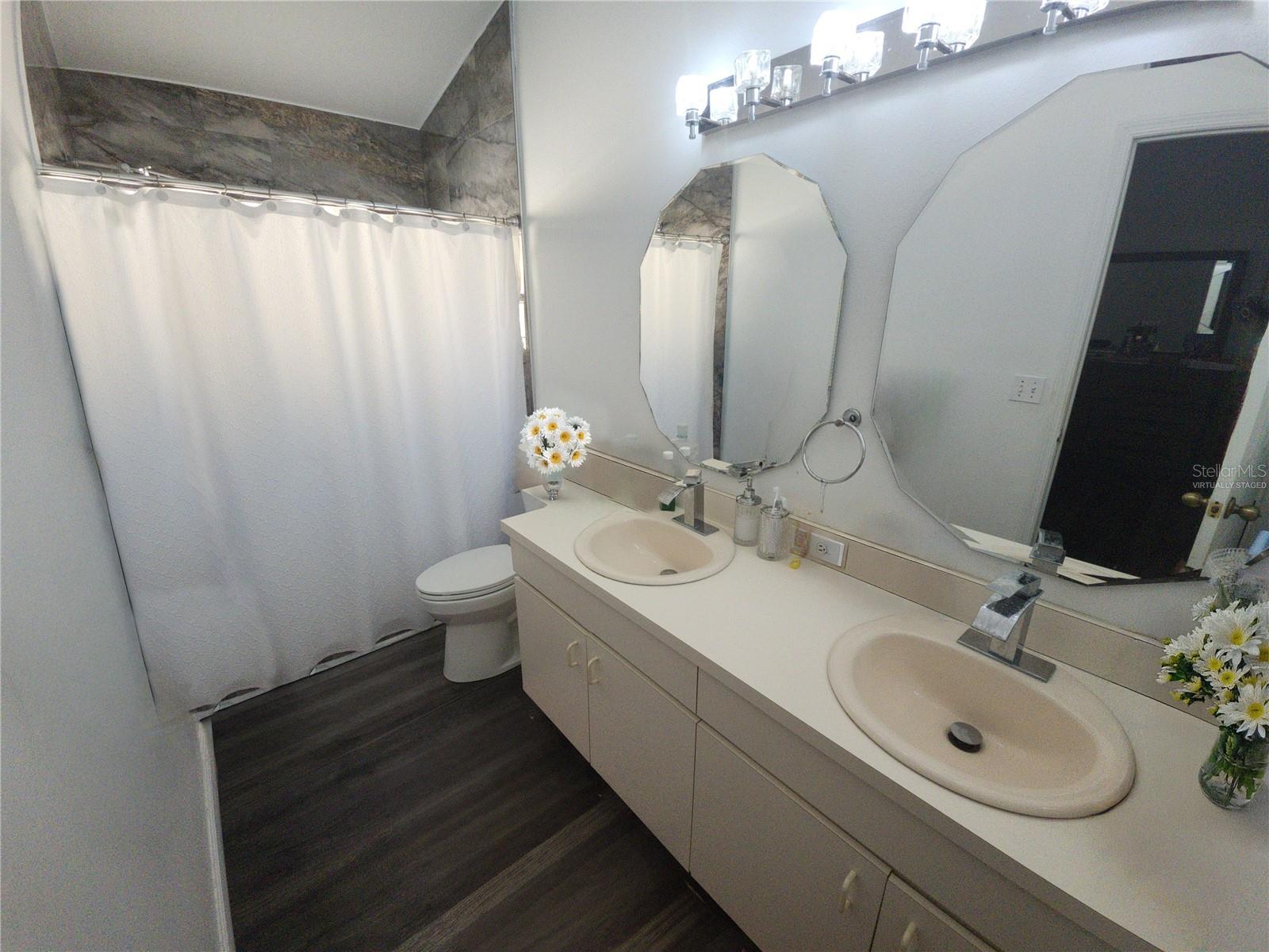 CRISTINA PH I - Residential