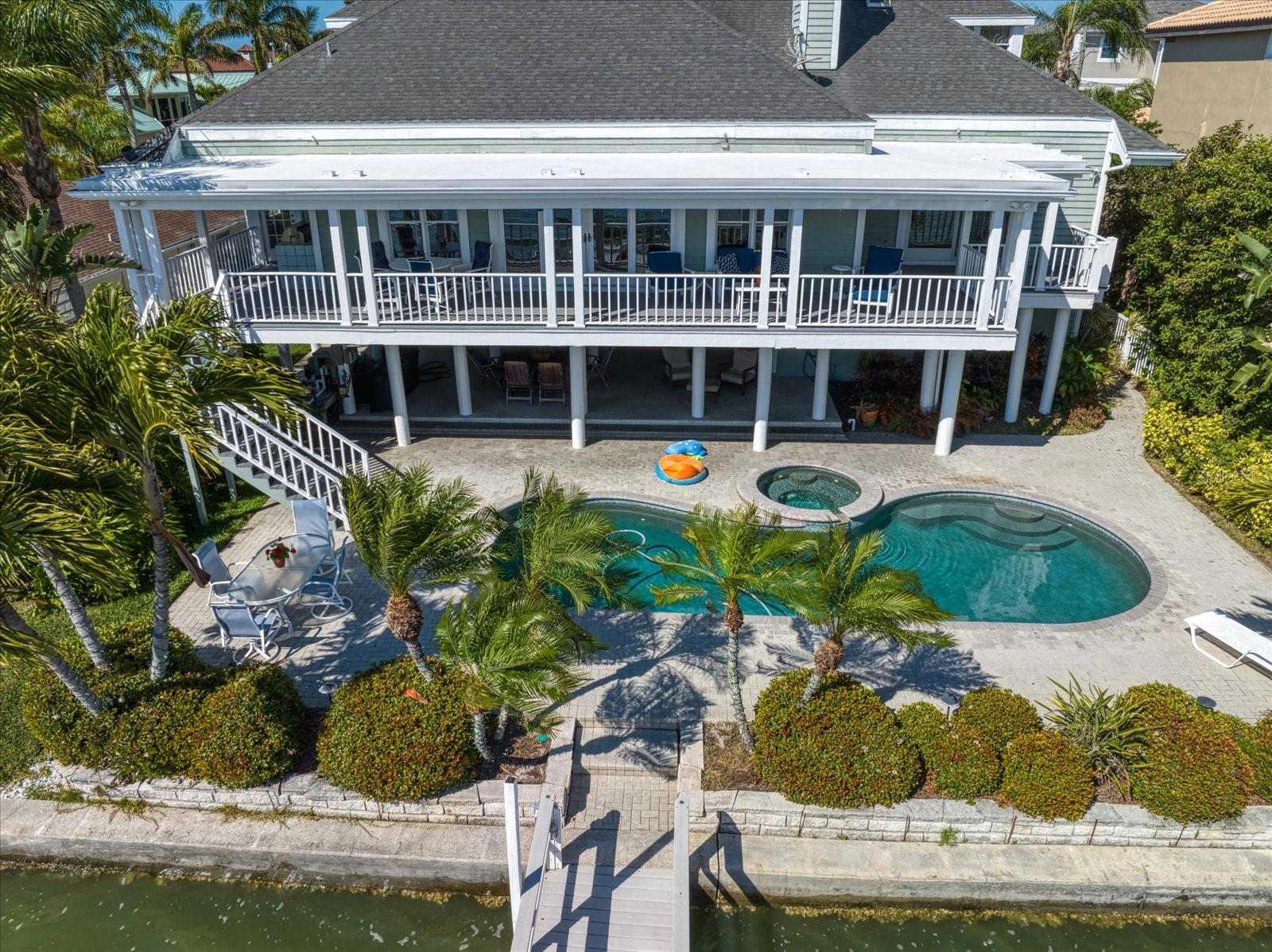 SUNSET BAY - Residential