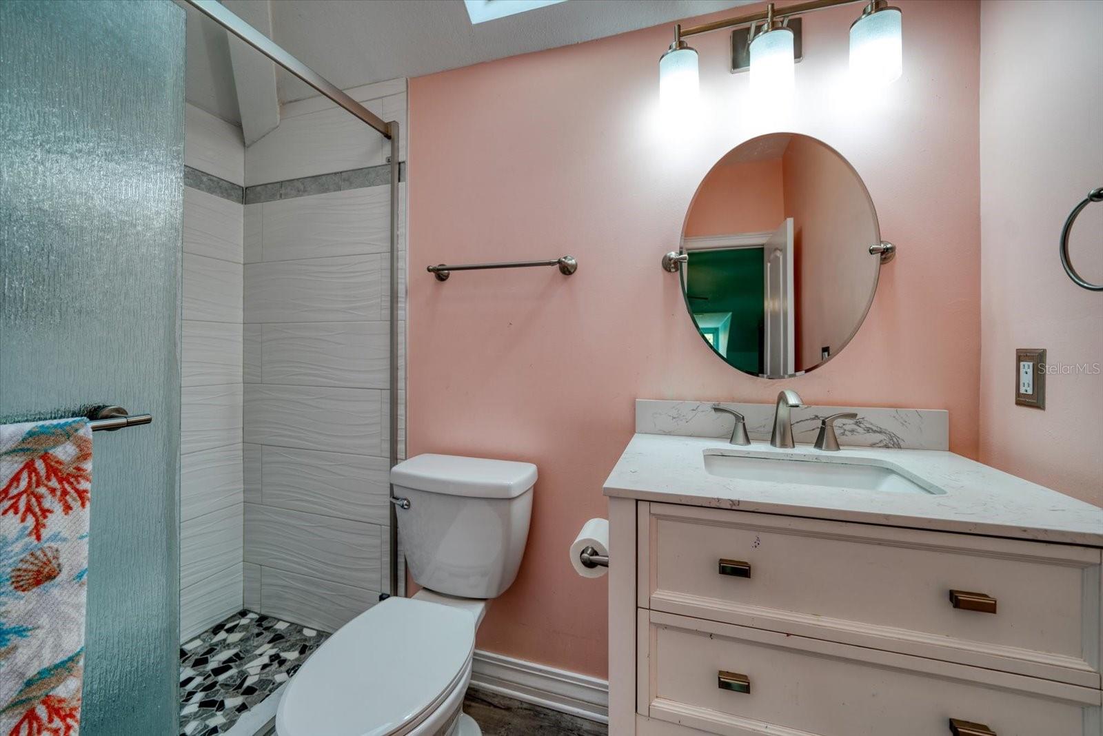 SUNSET BAY - Residential