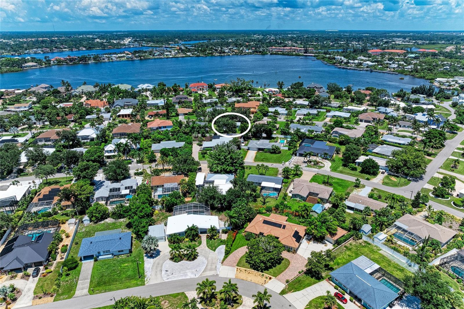 413 BAYCREST DRIVE