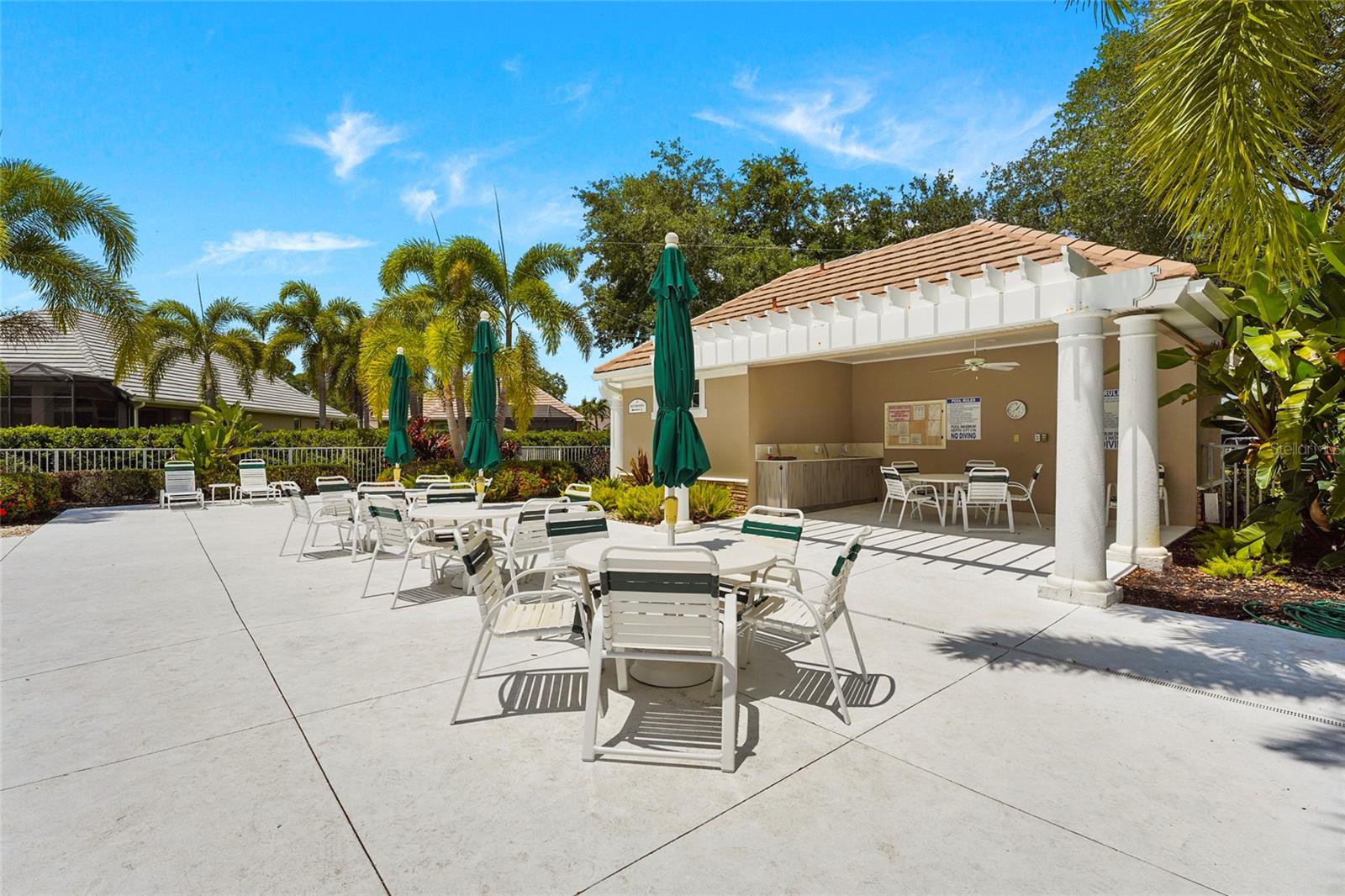 LAKEWOOD RANCH COUNTRY CLUB VILLAGE C 3 - Residential