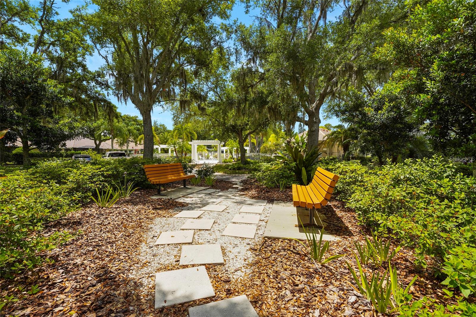 LAKEWOOD RANCH COUNTRY CLUB VILLAGE C 3 - Residential
