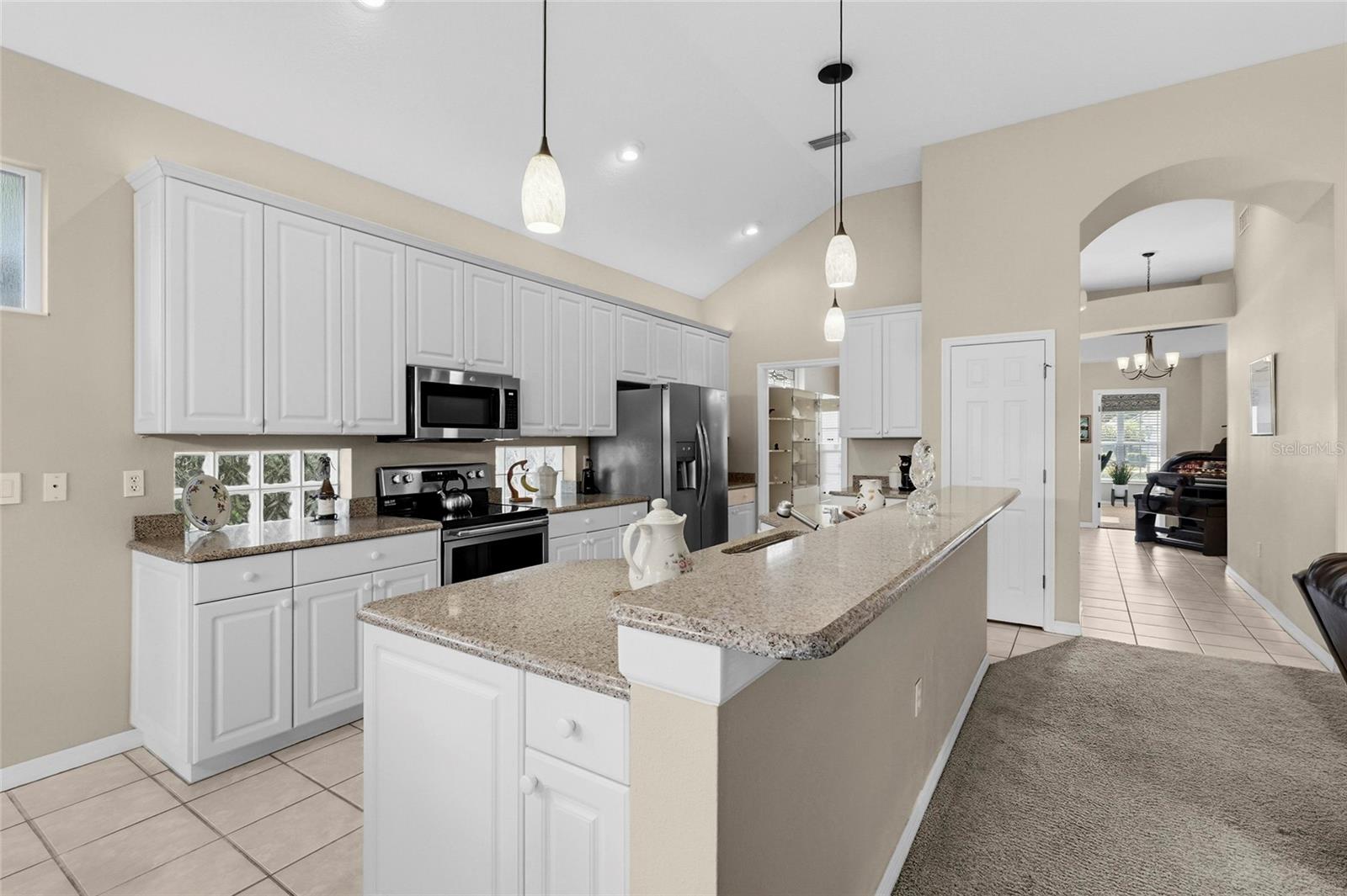 7822 TROON COURT 7822