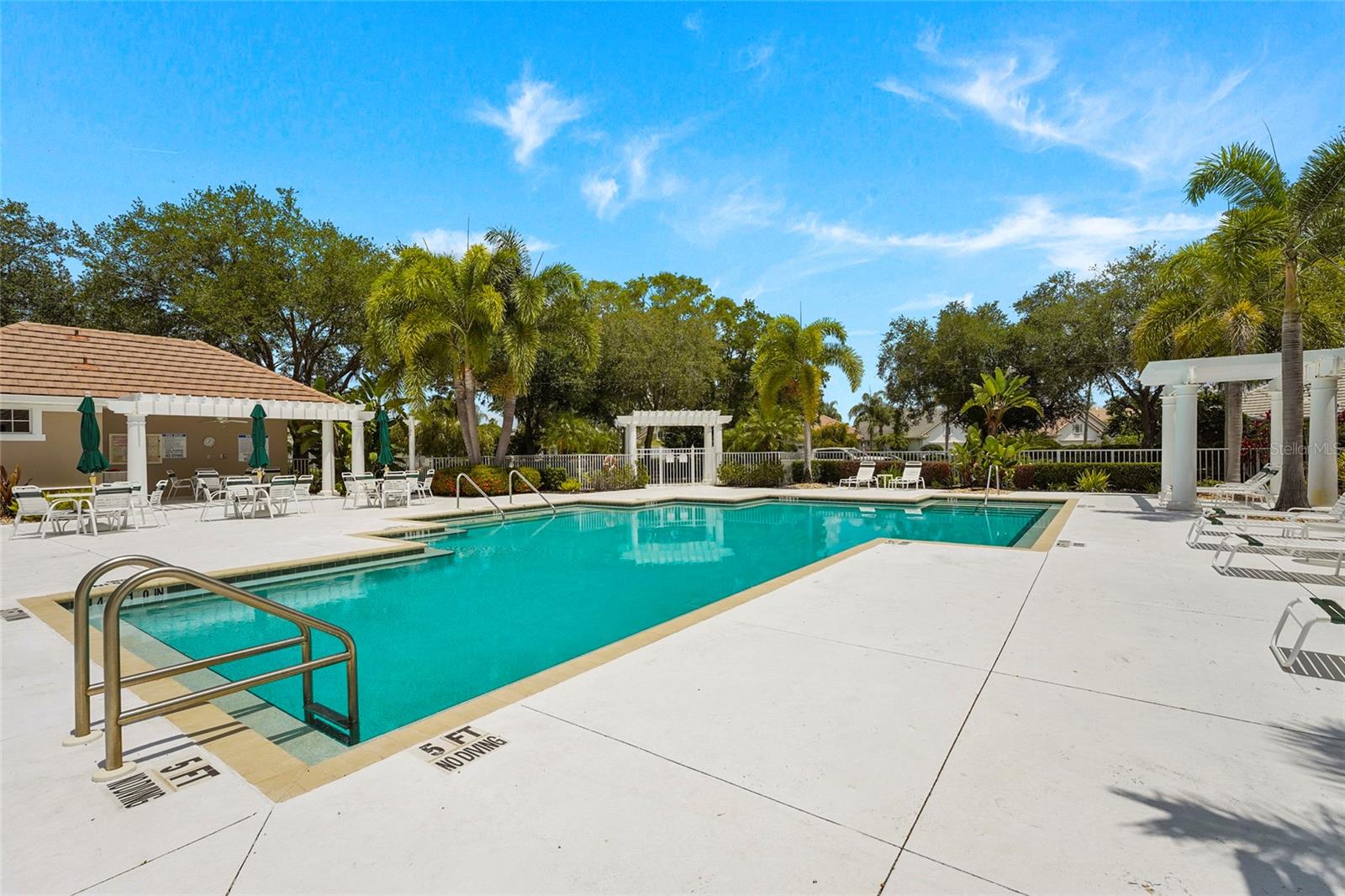 LAKEWOOD RANCH COUNTRY CLUB VILLAGE C 3 - Residential