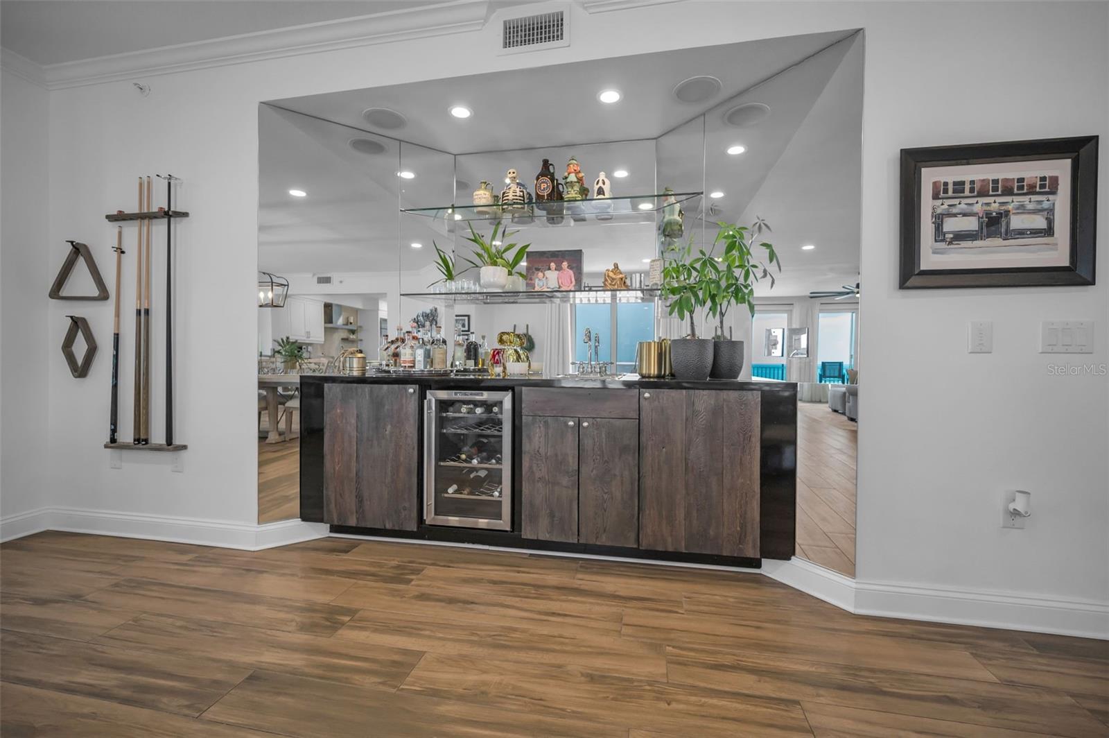 VITTORIA CONDO - Residential