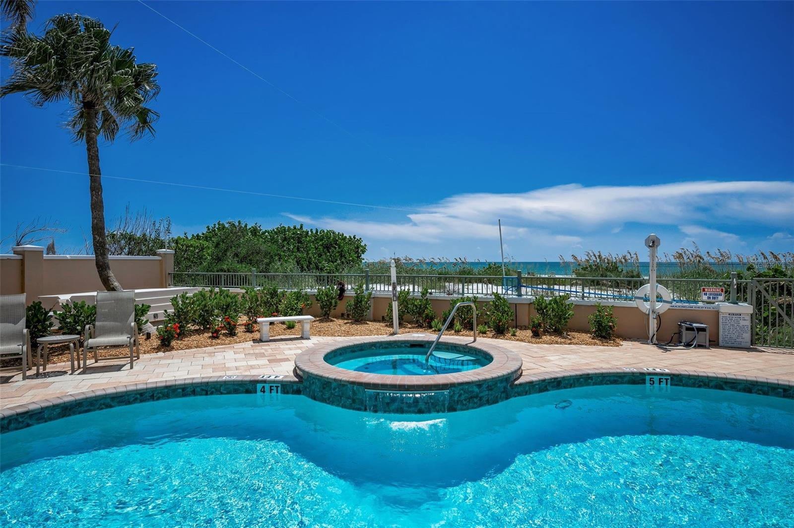 VITTORIA CONDO - Residential