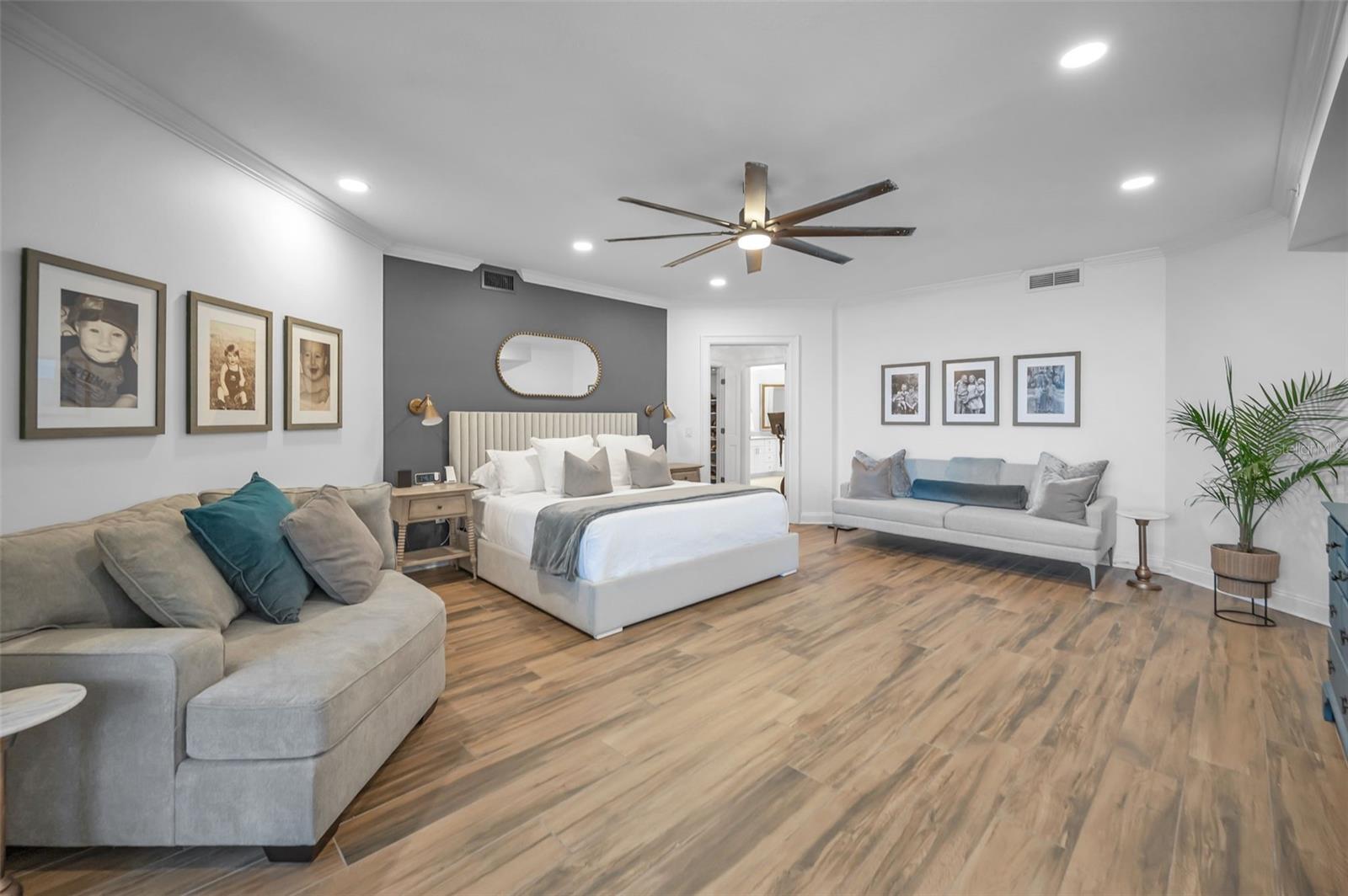 VITTORIA CONDO - Residential