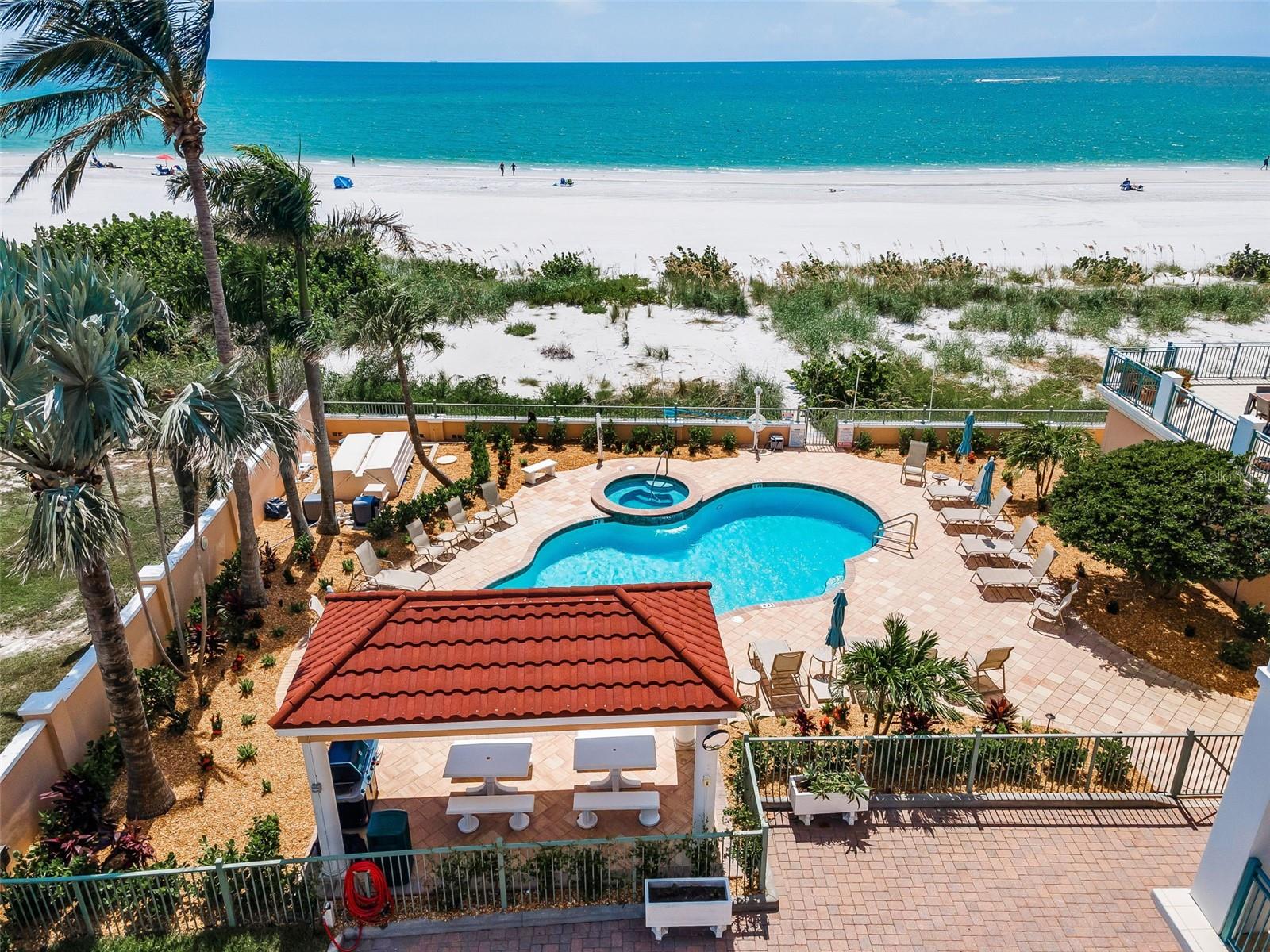 VITTORIA CONDO - Residential
