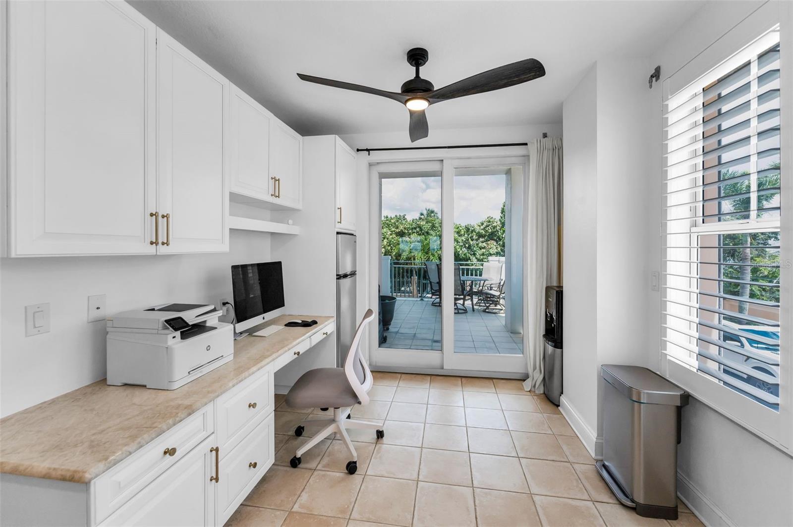 VITTORIA CONDO - Residential