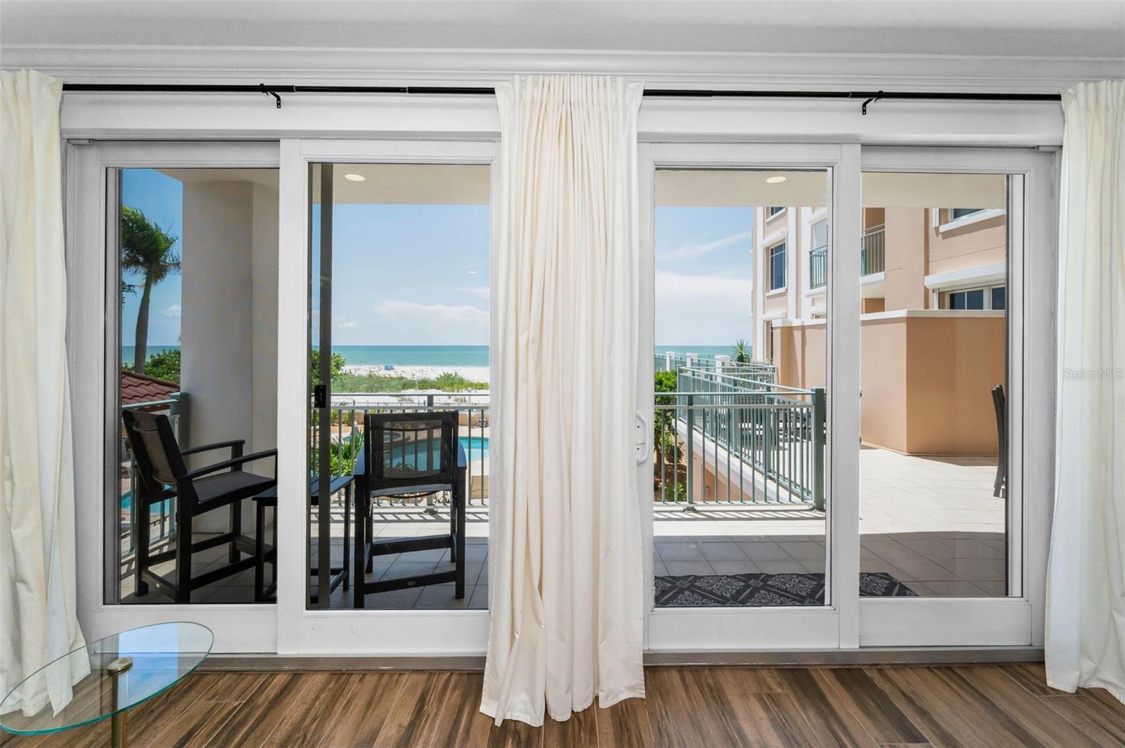 VITTORIA CONDO - Residential