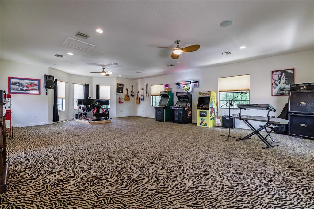 UNPLATTED - Residential