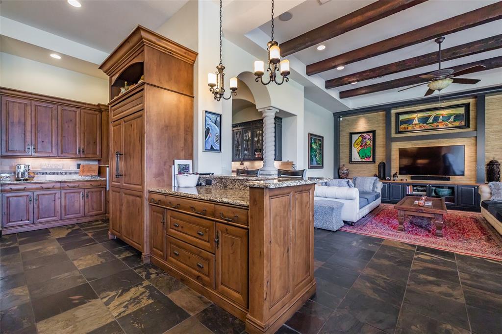 UNPLATTED - Residential