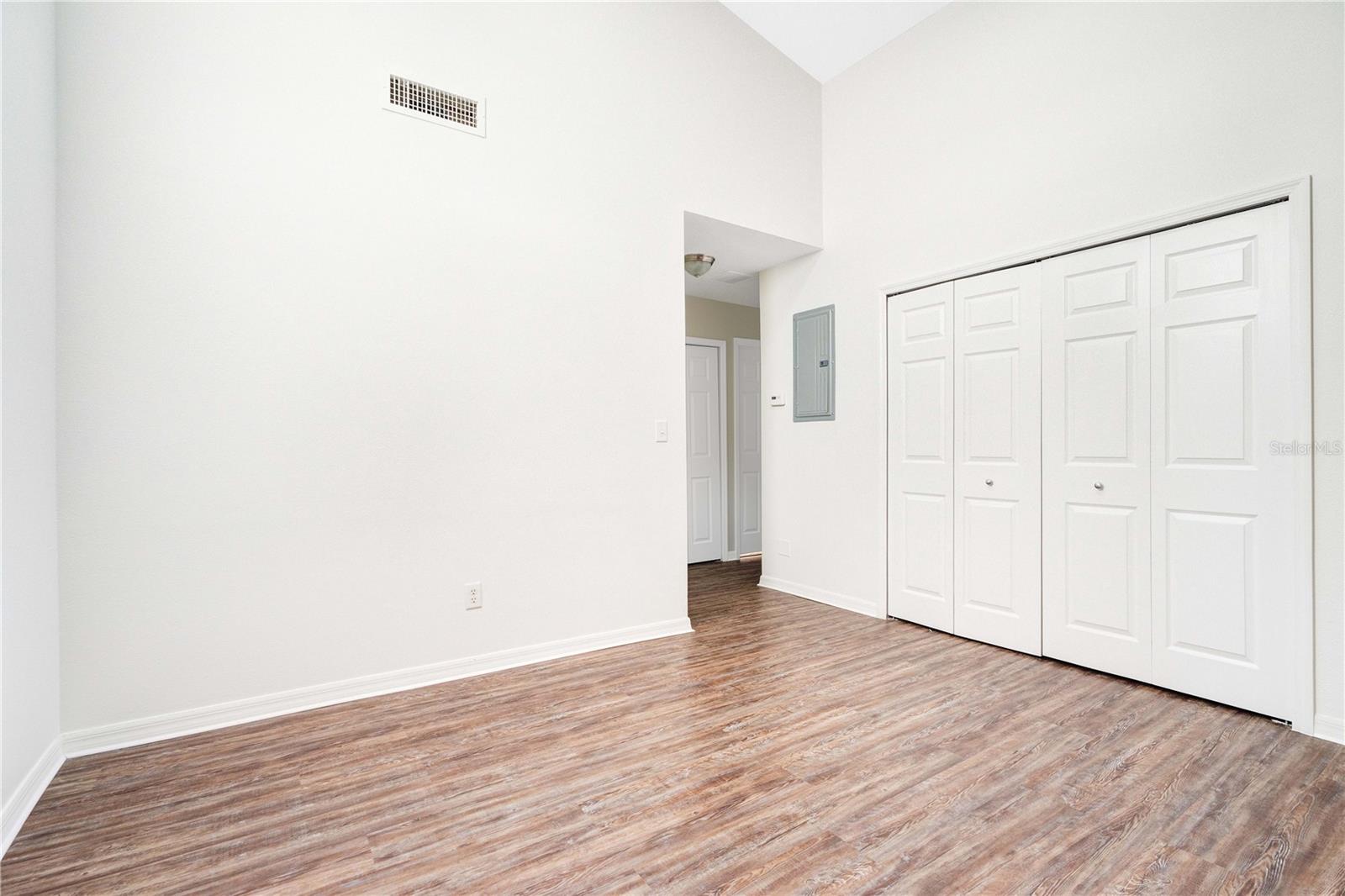 COVE AT PEARL LAKE - Residential