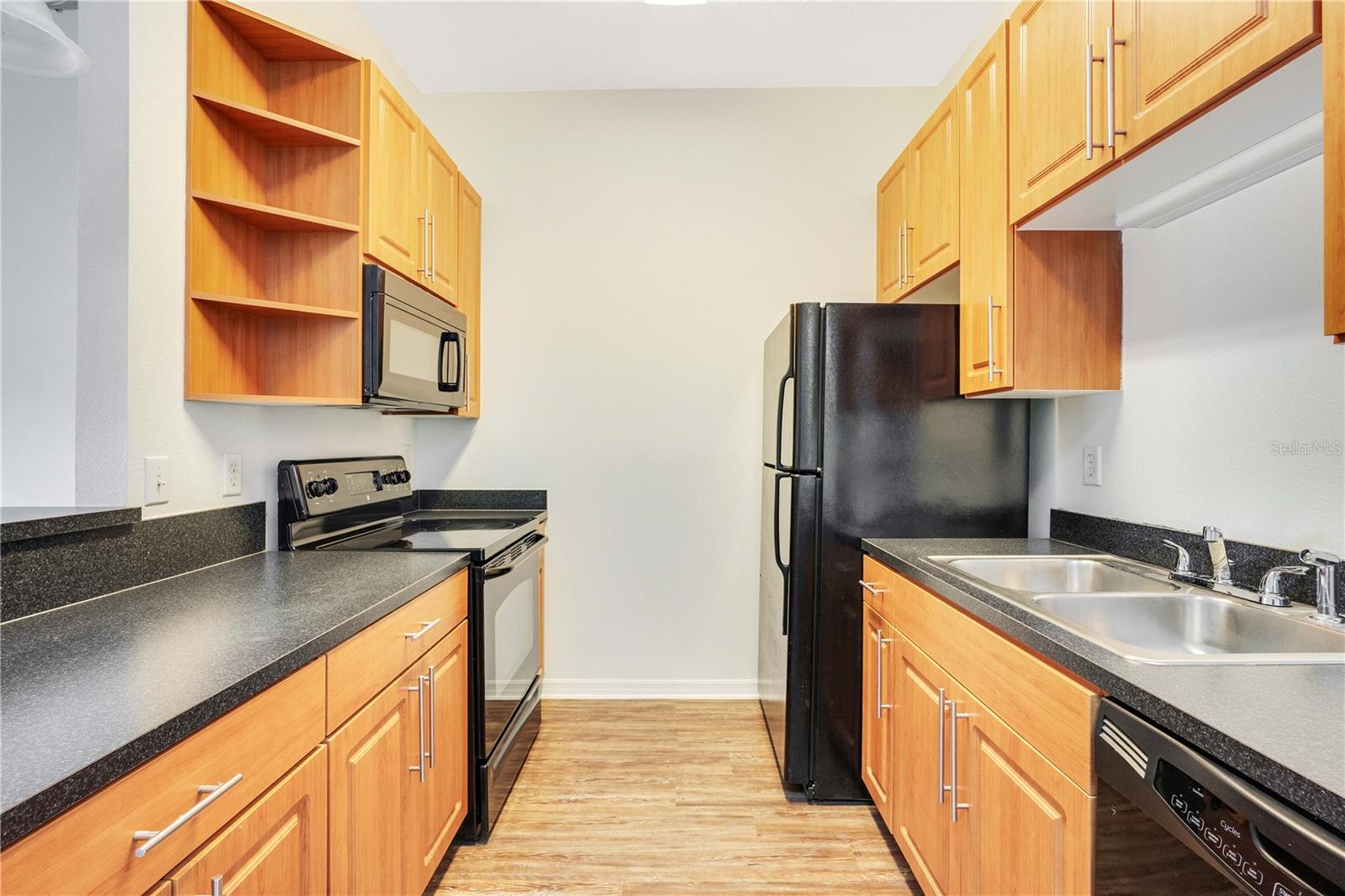 COVE AT PEARL LAKE - Residential