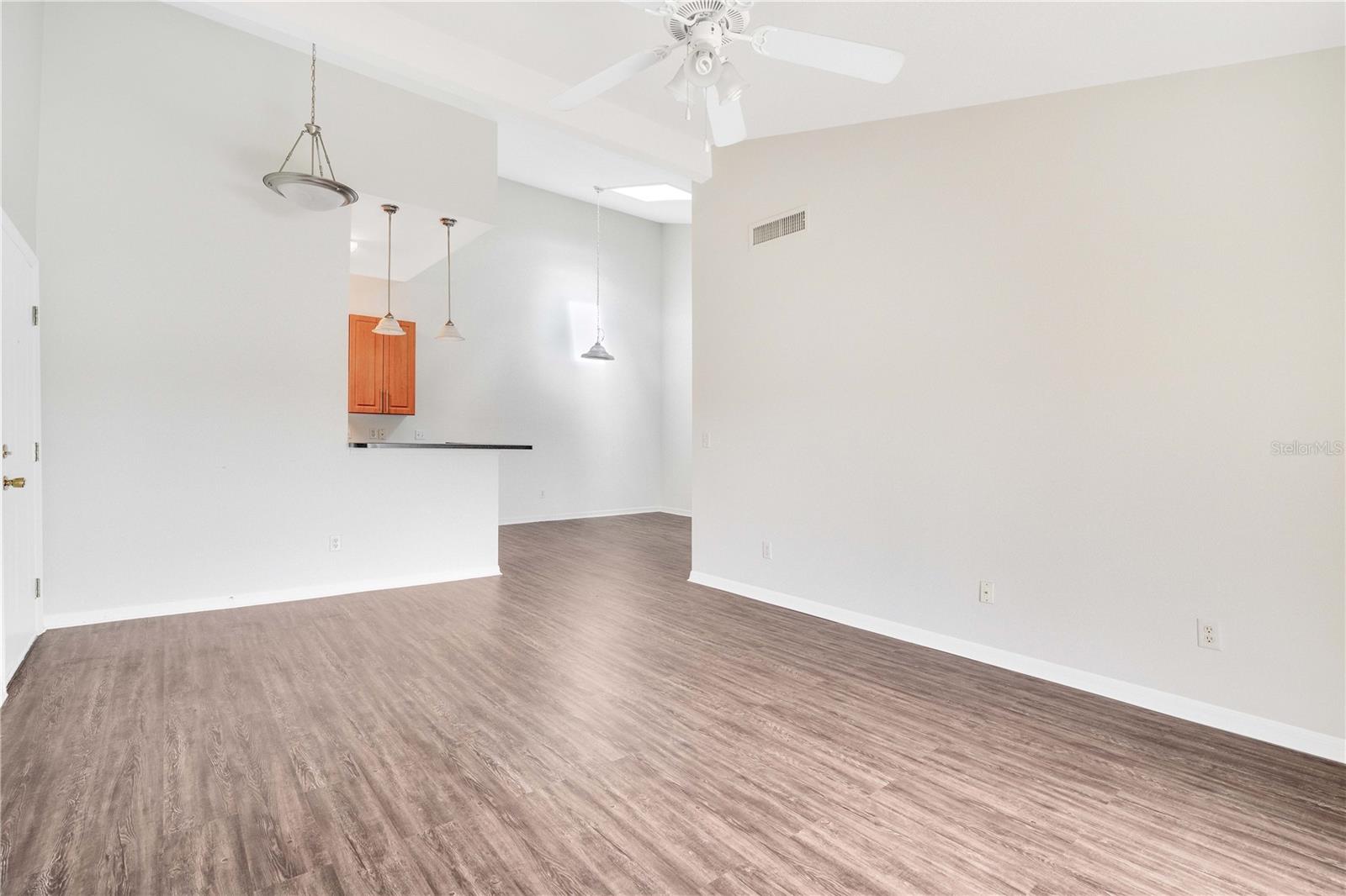 COVE AT PEARL LAKE - Residential