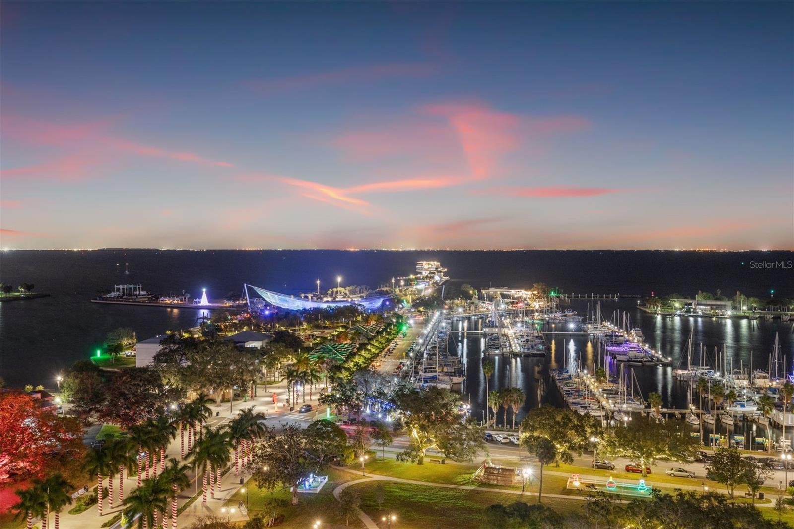 OVATION CONDO PH I - Residential