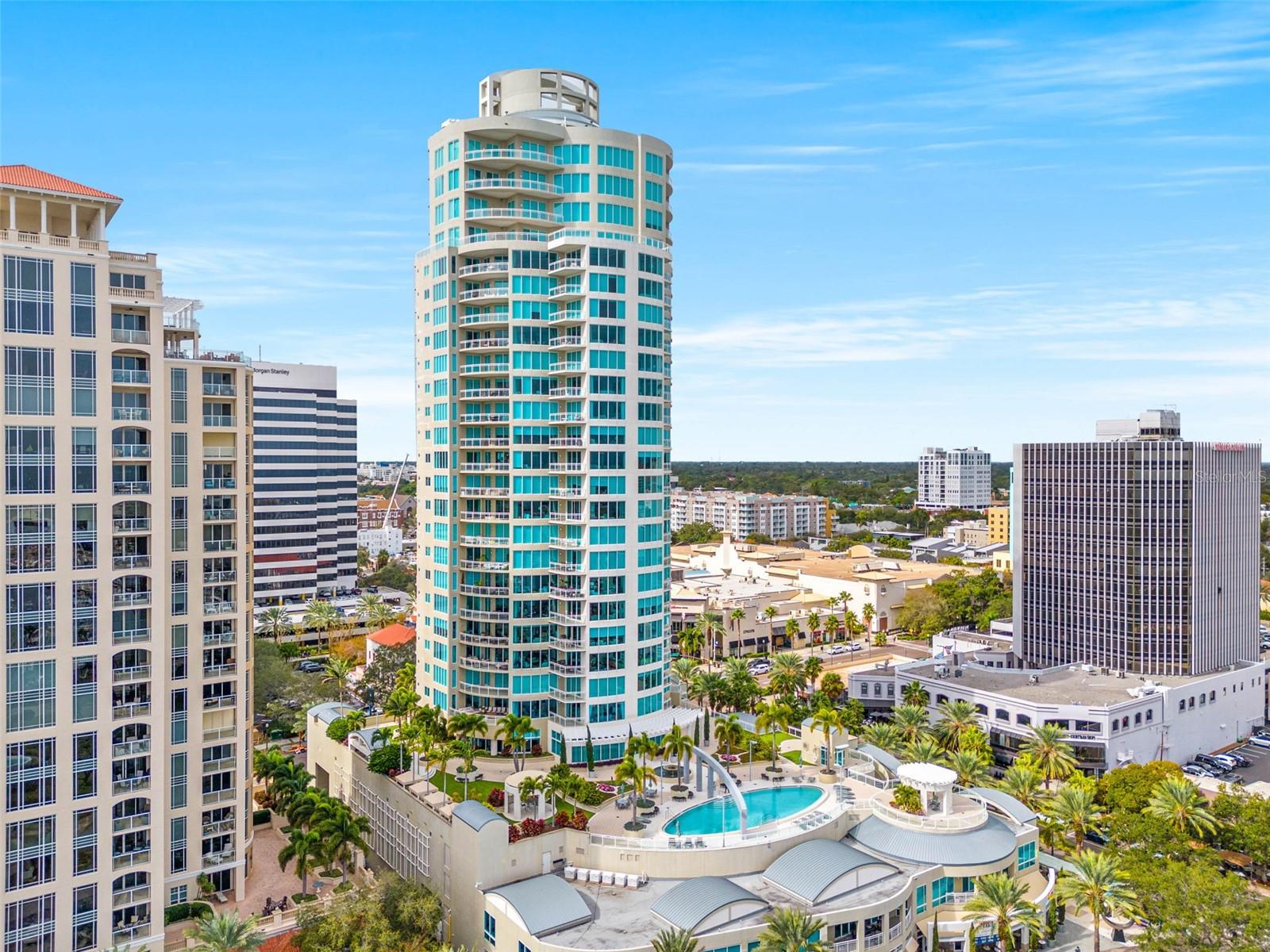 OVATION CONDO PH I - Residential