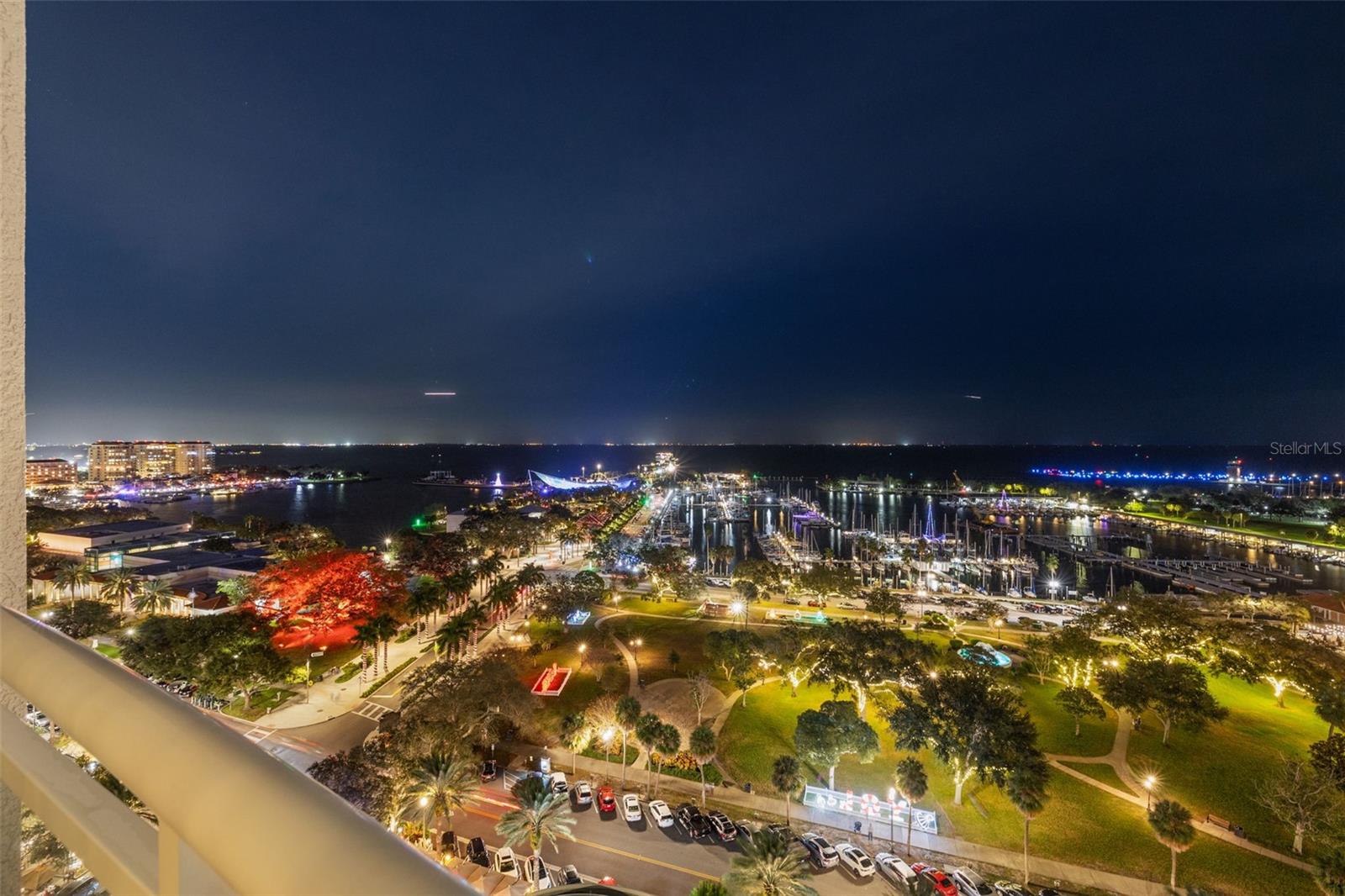 OVATION CONDO PH I - Residential