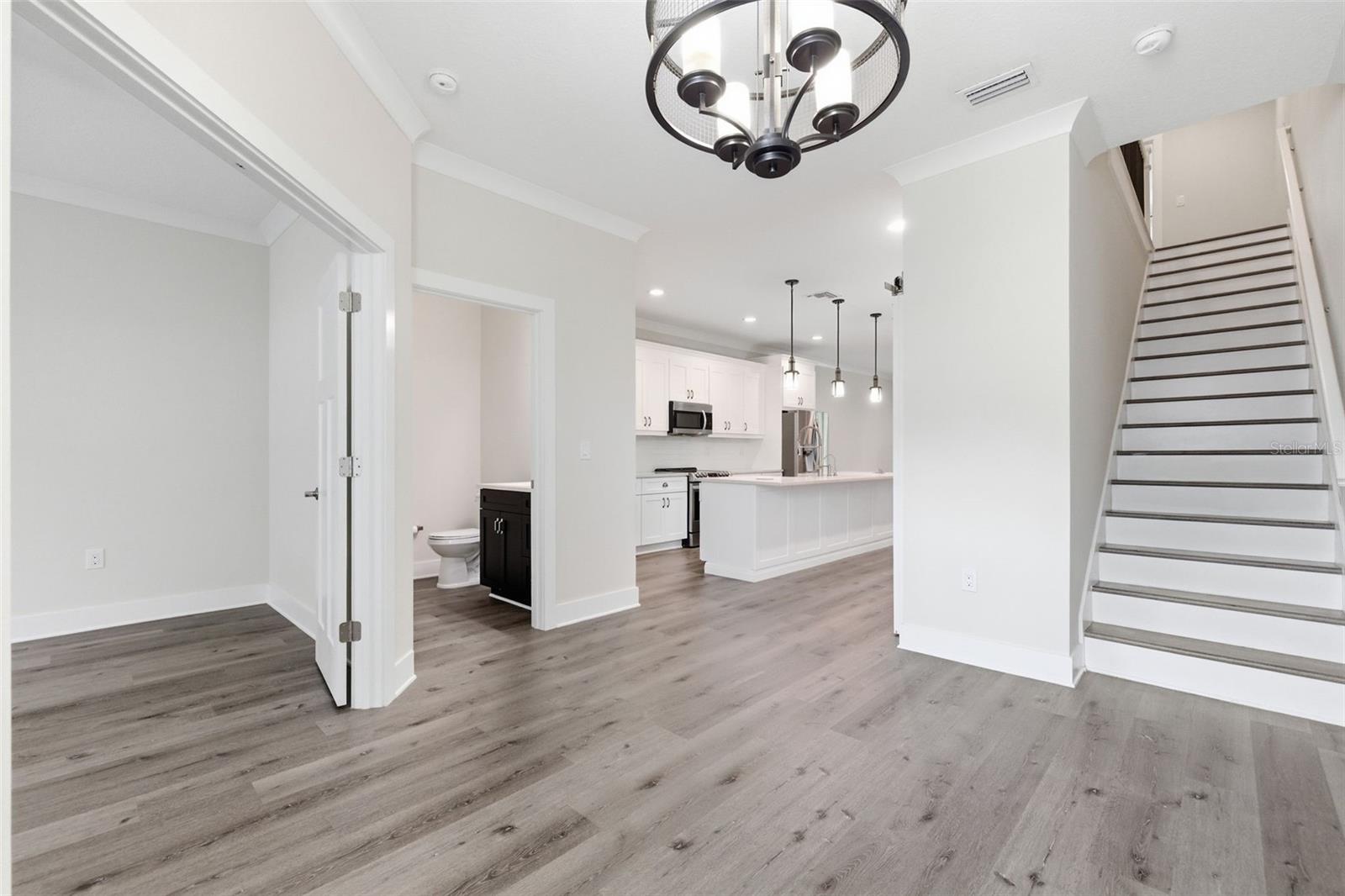 RIVIERA TOWNHOMES - Residential