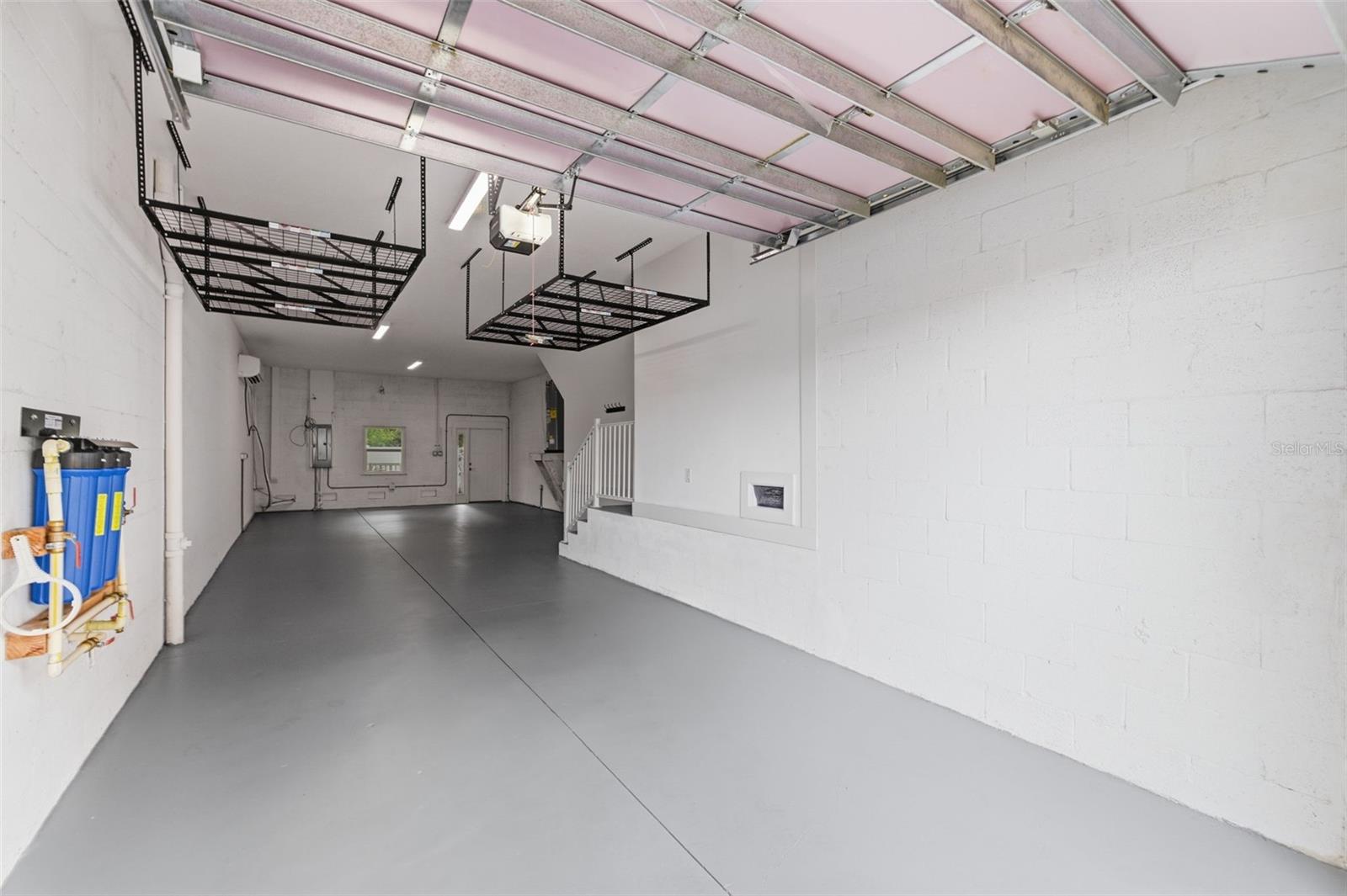 RIVIERA TOWNHOMES - Residential