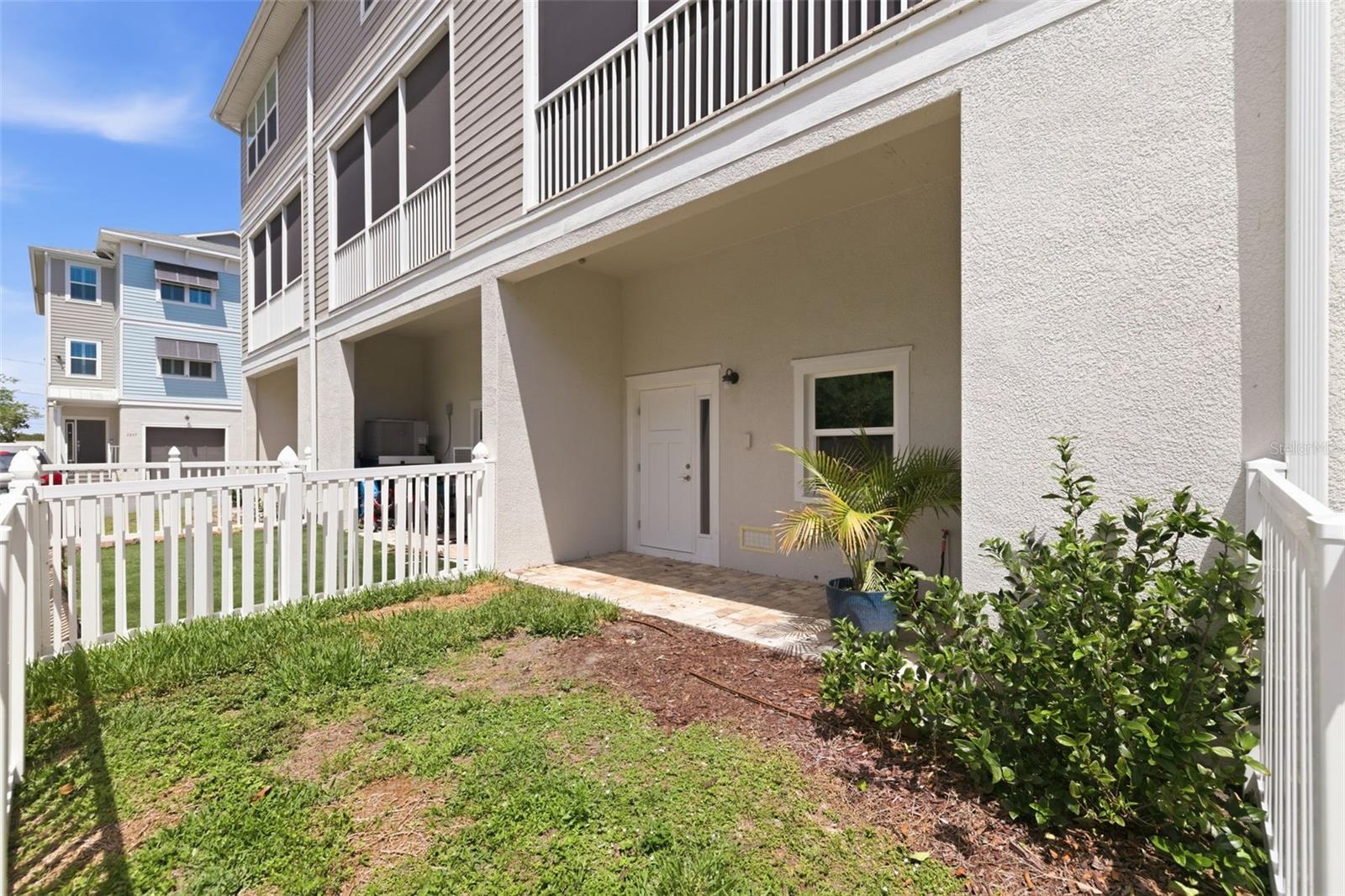 RIVIERA TOWNHOMES - Residential