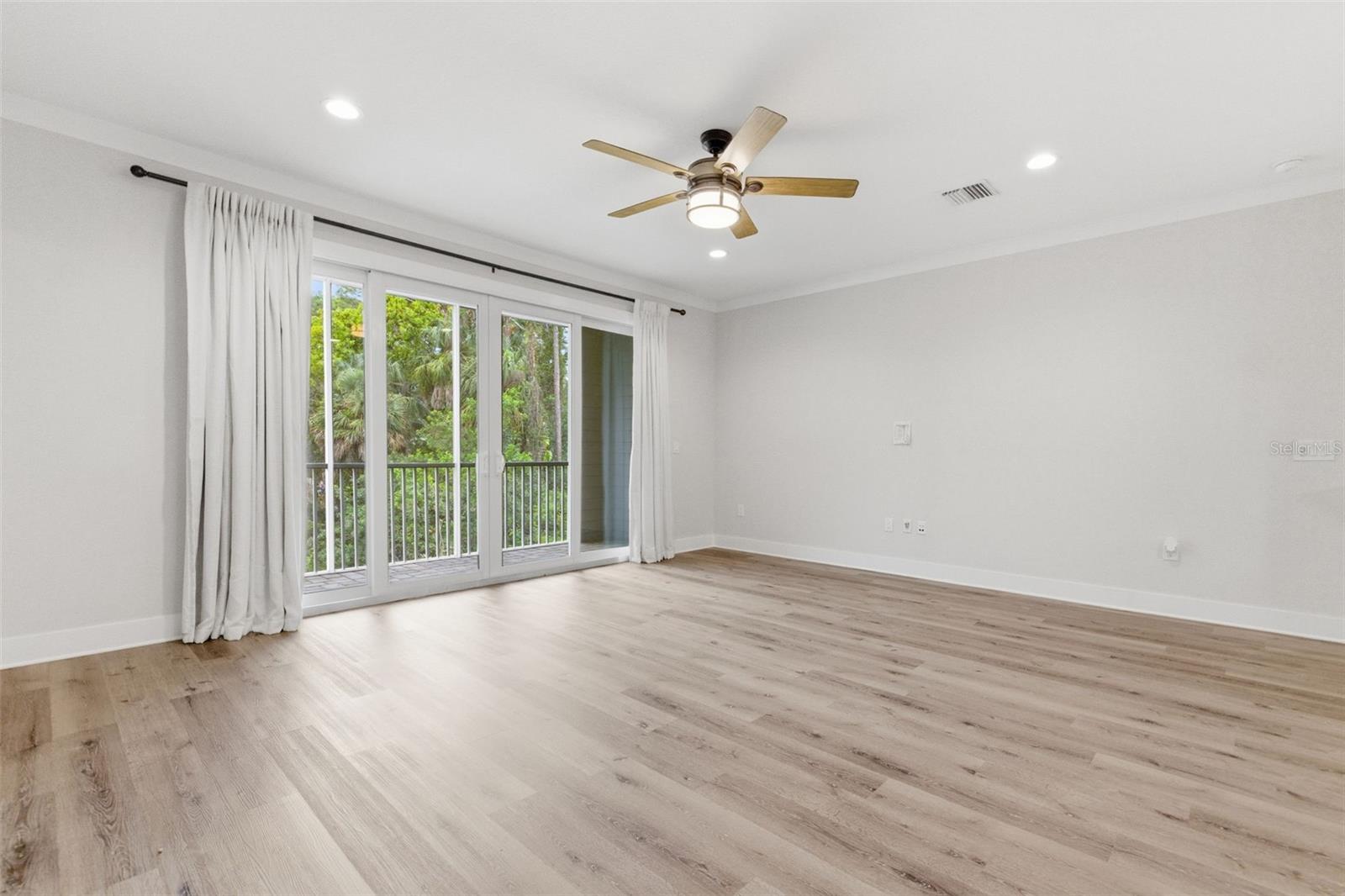 RIVIERA TOWNHOMES - Residential