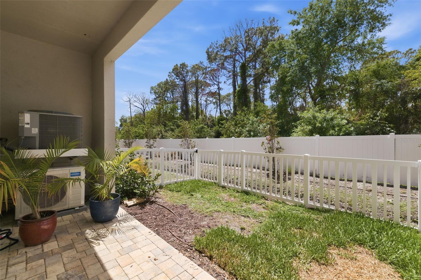 RIVIERA TOWNHOMES - Residential