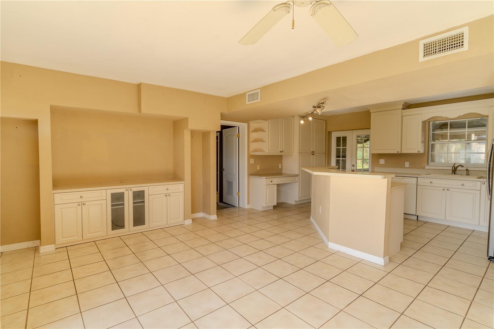 WALLACE STEVENS SUB - Residential