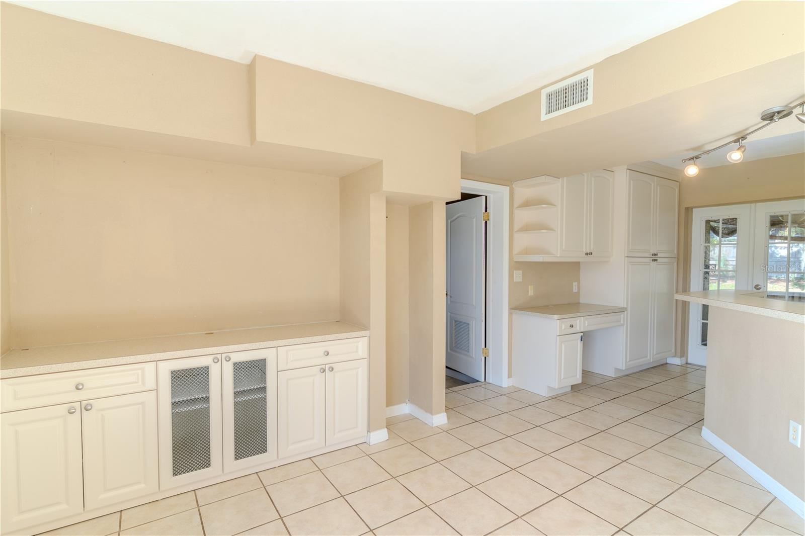 WALLACE STEVENS SUB - Residential