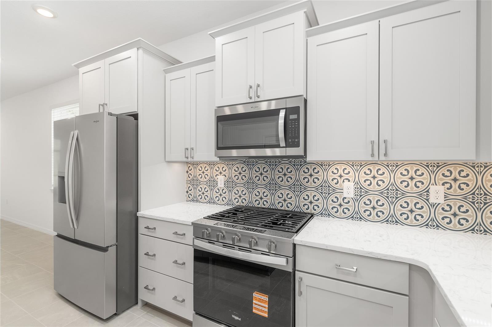 ON TOP OF THE WORLD - Residential