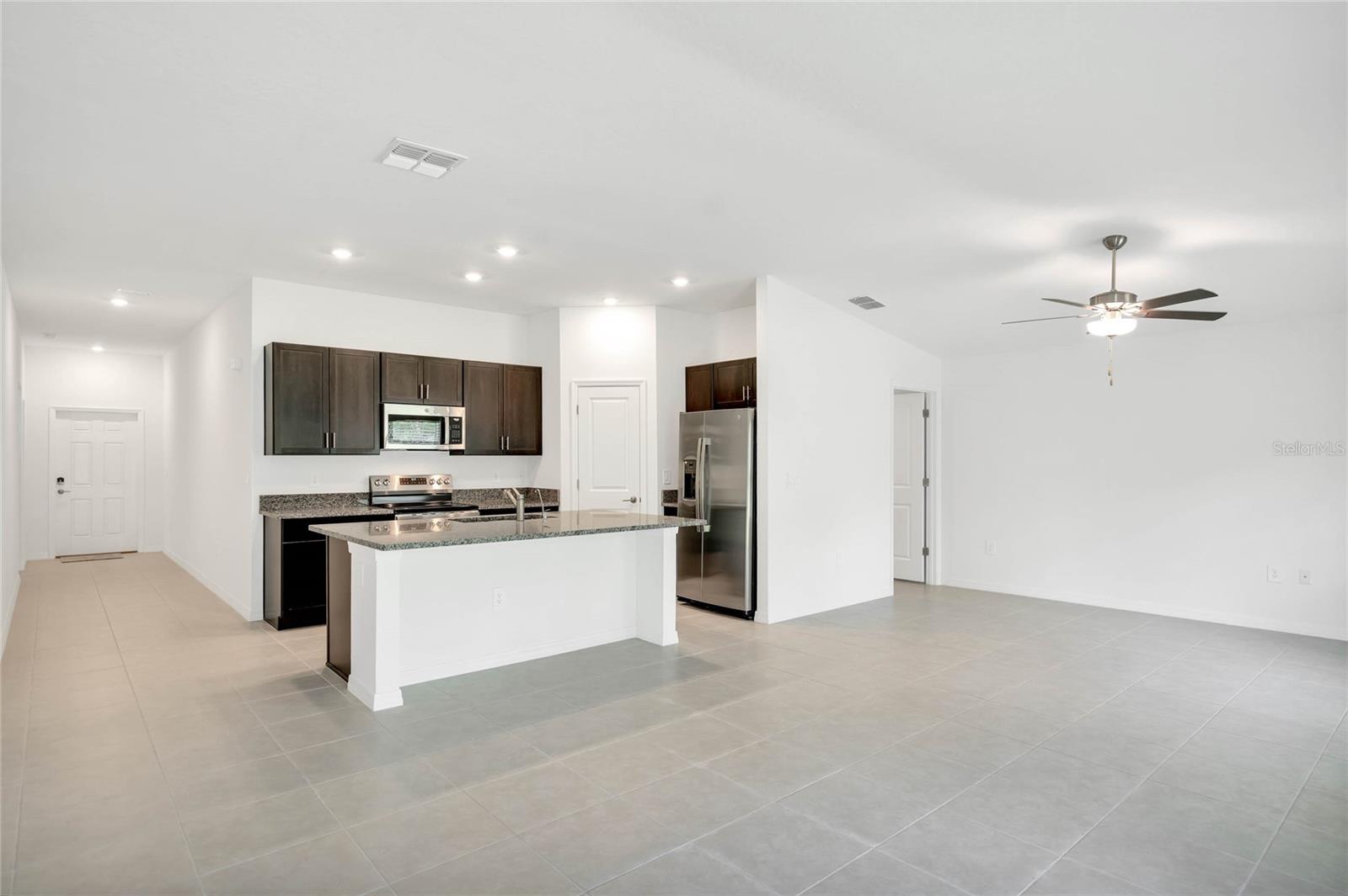 SADDLE CREEK - Residential Lease