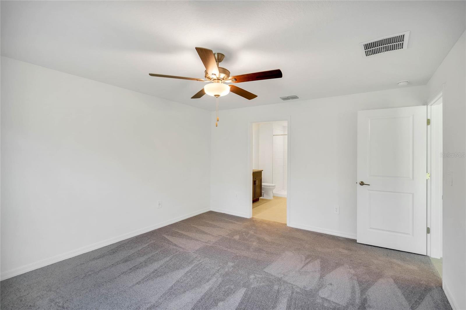 SADDLE CREEK - Residential Lease