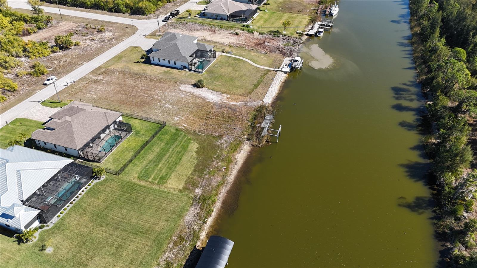 PORT CHARLOTTE SEC 94 01 STREP - Land