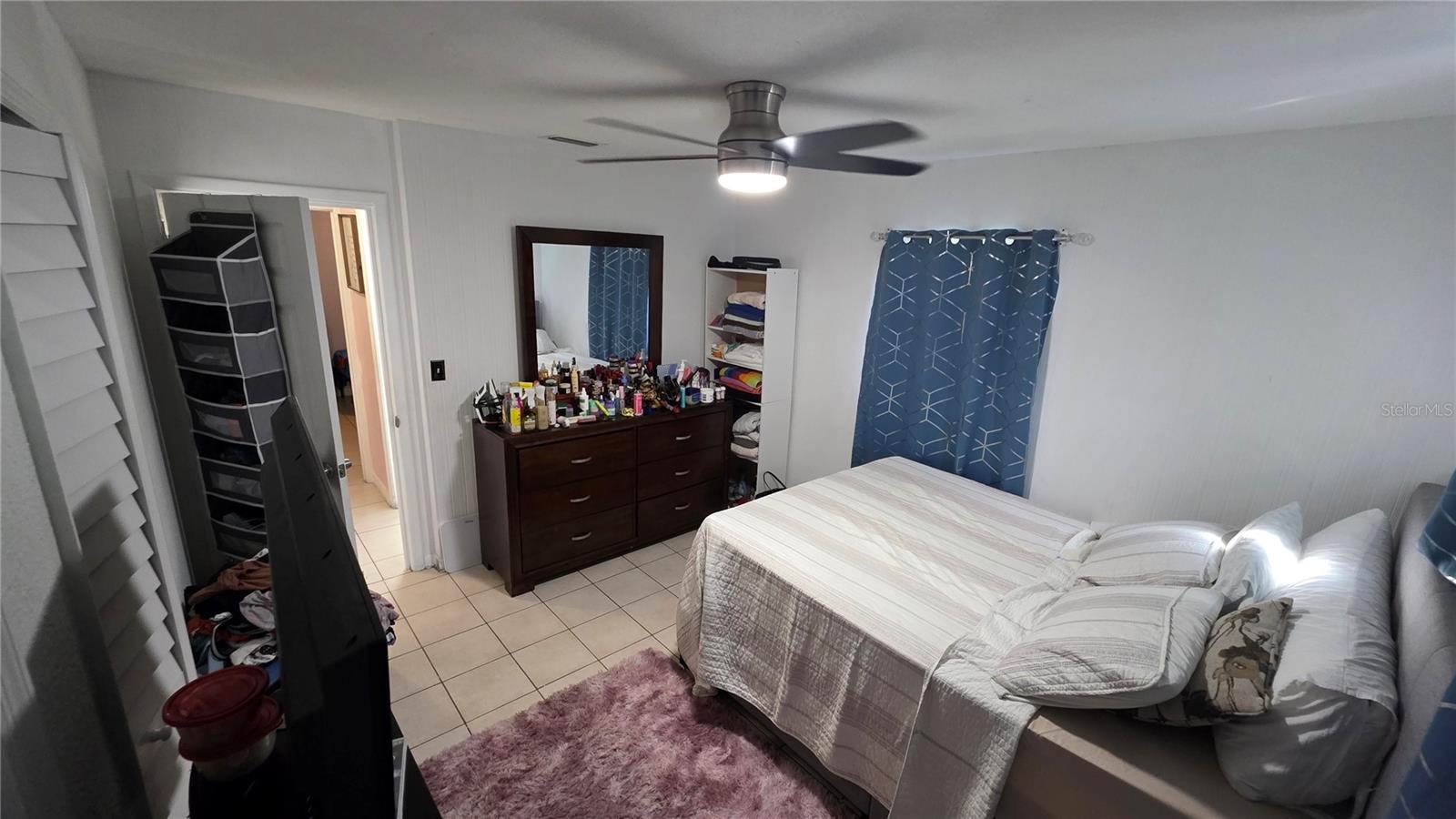 COUNTRY CLUB ESTATES RESUB PT - Residential