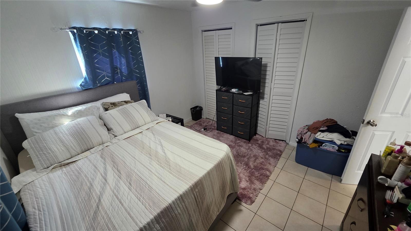 COUNTRY CLUB ESTATES RESUB PT - Residential