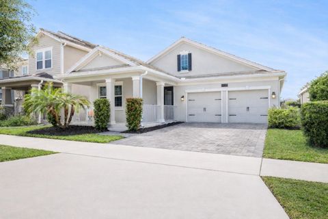 Photo of 11928 Ampersand Drive, Orlando, FL 32832 (MLS # O6376299)