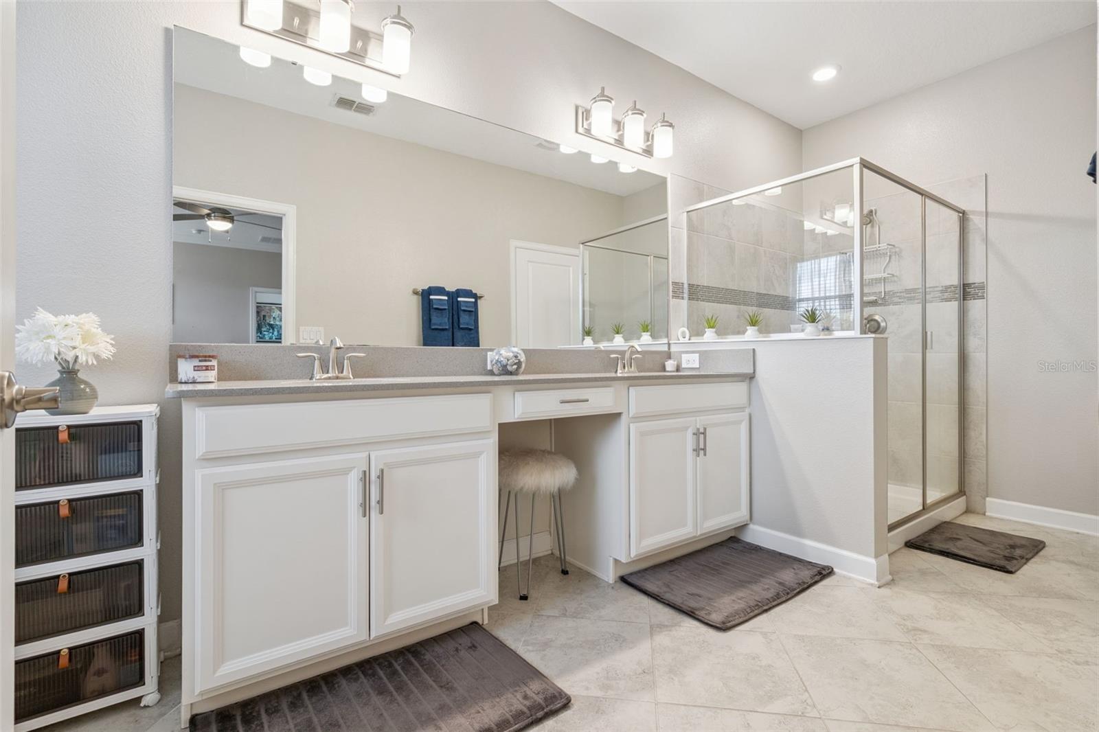 STOREY PARK - Residential