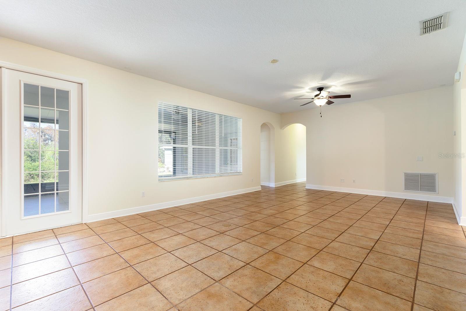 EDEN ISLE - Residential