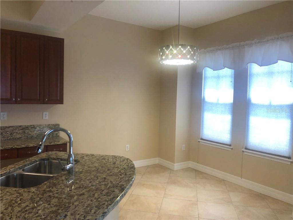 BOCA LAGO/VIVANTE 06 - Residential Lease