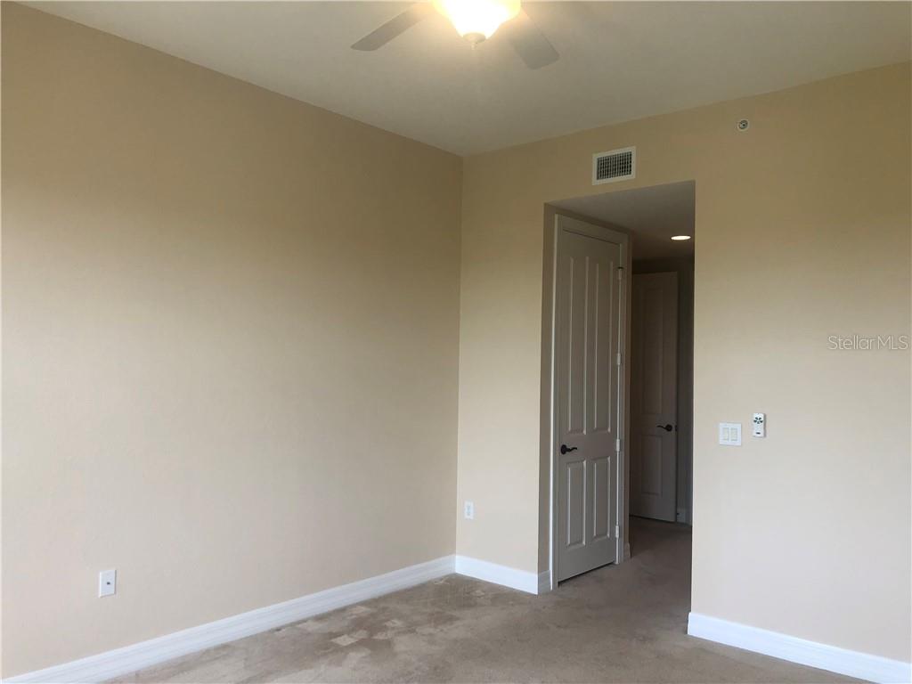 BOCA LAGO/VIVANTE 06 - Residential Lease