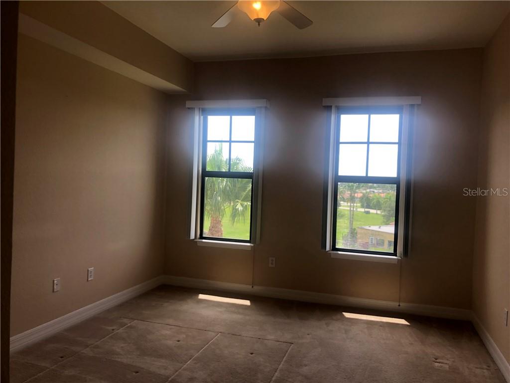 BOCA LAGO/VIVANTE 06 - Residential Lease