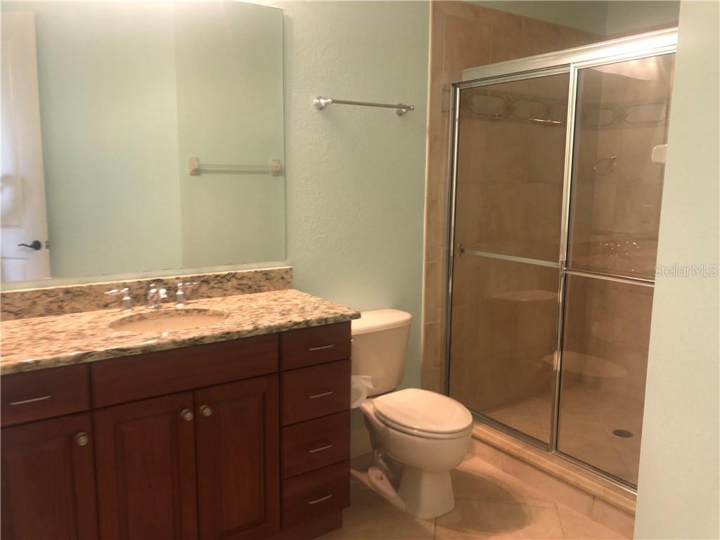 BOCA LAGO/VIVANTE 06 - Residential Lease
