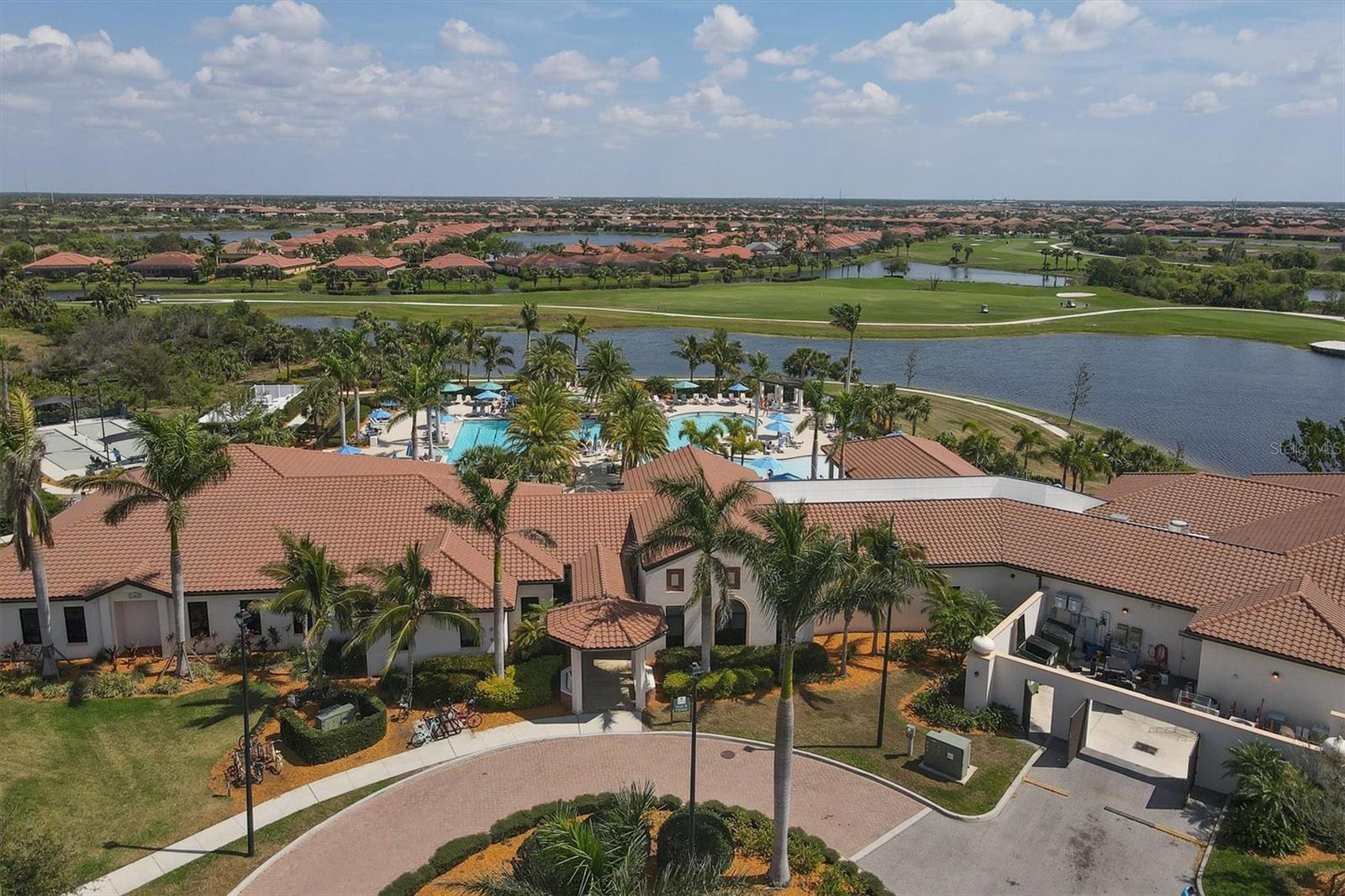 SARASOTA NATIONAL - Residential