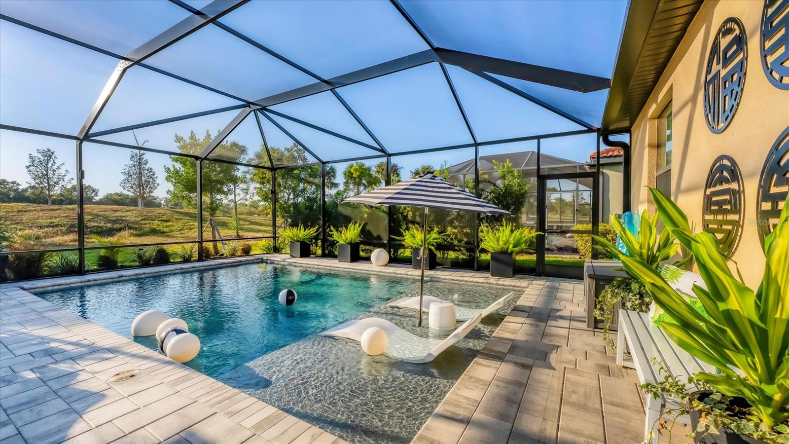 SARASOTA NATIONAL - Residential