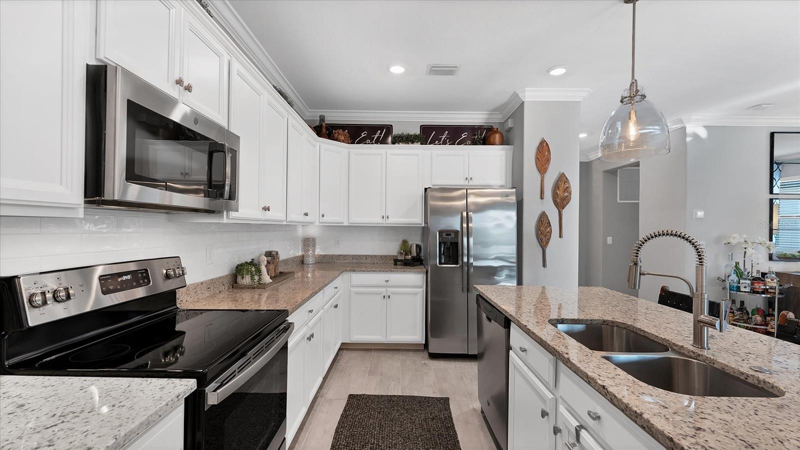 SARASOTA NATIONAL - Residential