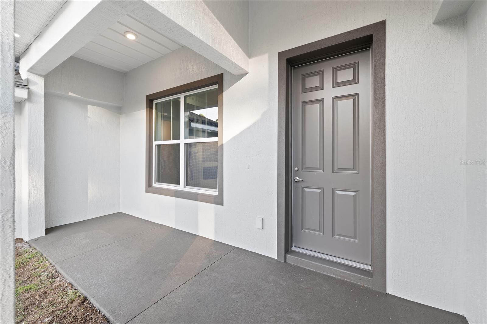 ROLLLING HILLS - Residential