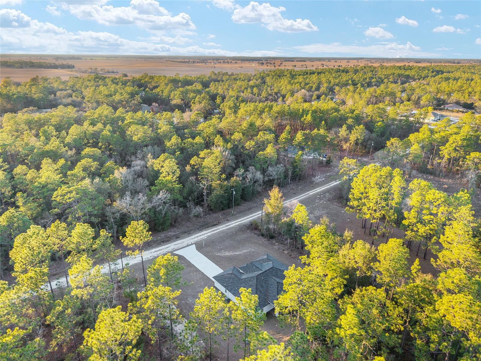 ROLLLING HILLS - Residential