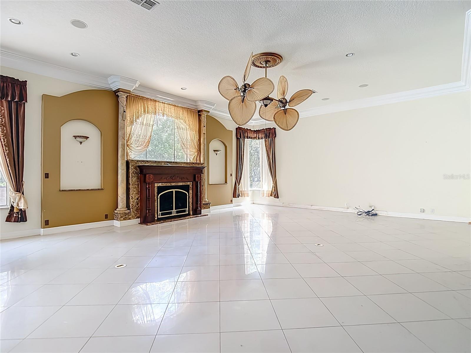 WOODLAND WATERS PH 2 - Residential