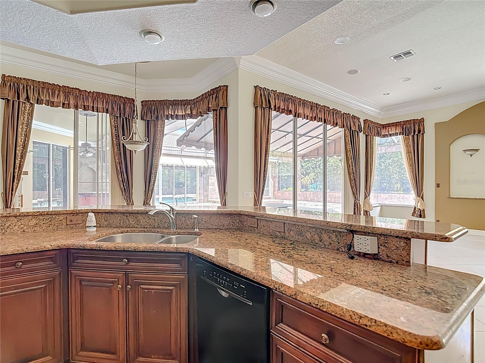 WOODLAND WATERS PH 2 - Residential