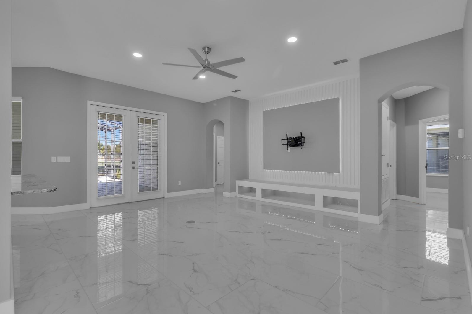 9736 OSPREY LANDING DRIVE